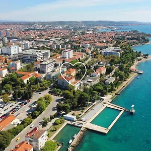 Apartments&rooms Kolovare Zara